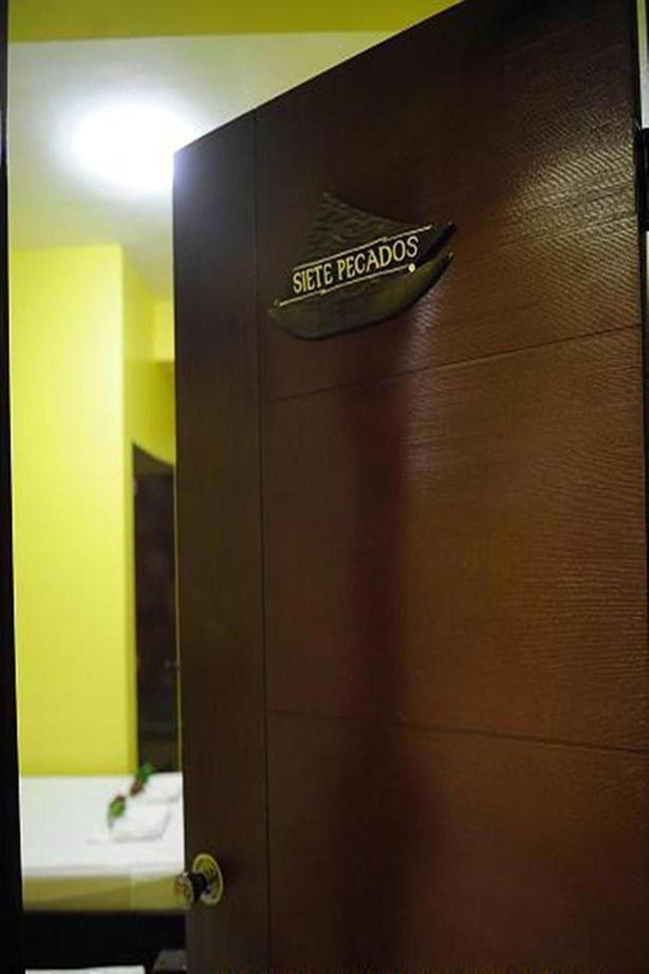 Luis Bay Travellers Lodge Coron Eksteriør bilde