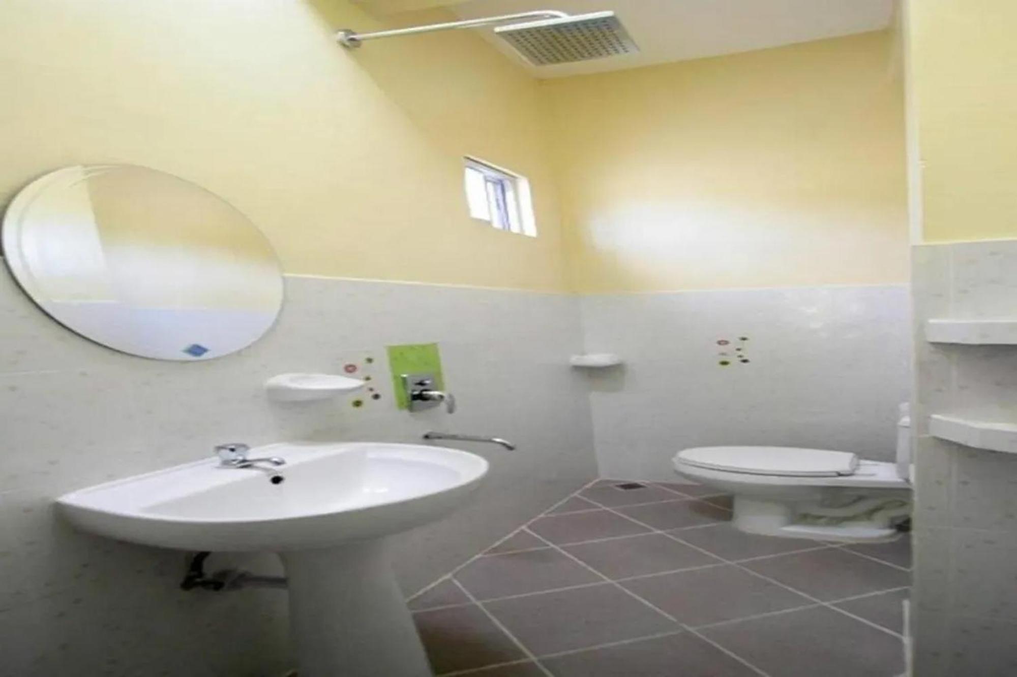 Luis Bay Travellers Lodge Coron Eksteriør bilde