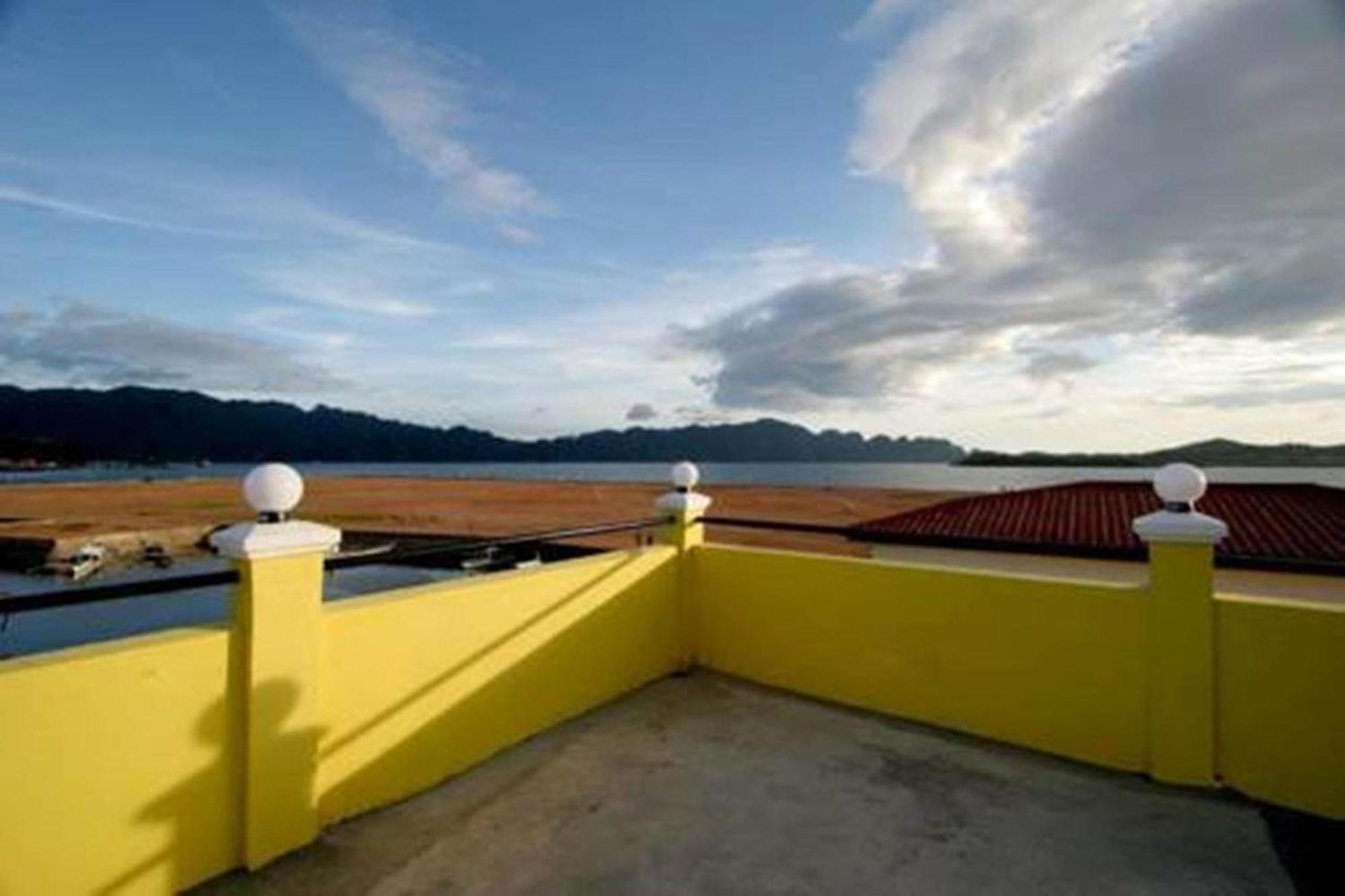 Luis Bay Travellers Lodge Coron Eksteriør bilde