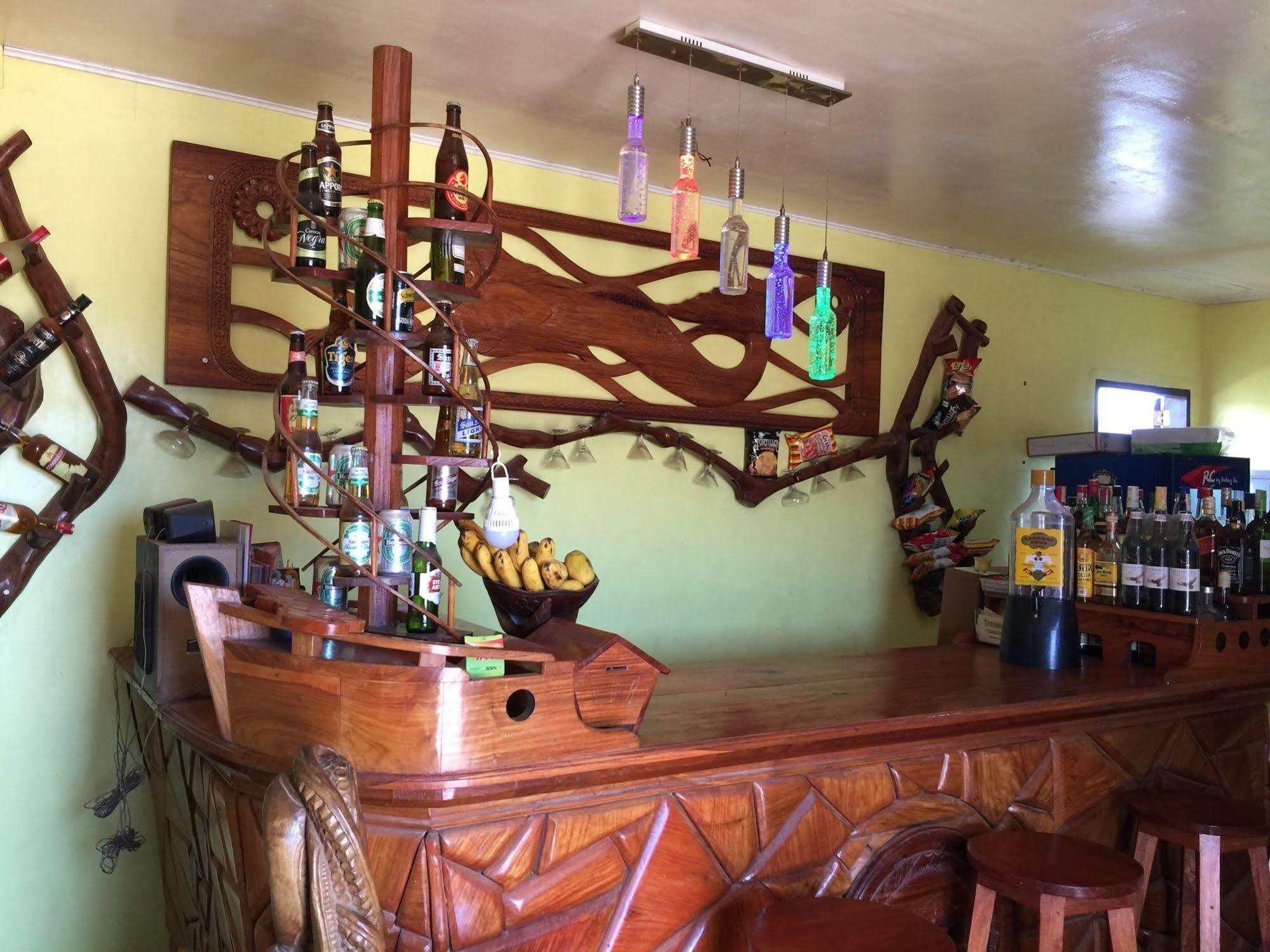 Luis Bay Travellers Lodge Coron Eksteriør bilde