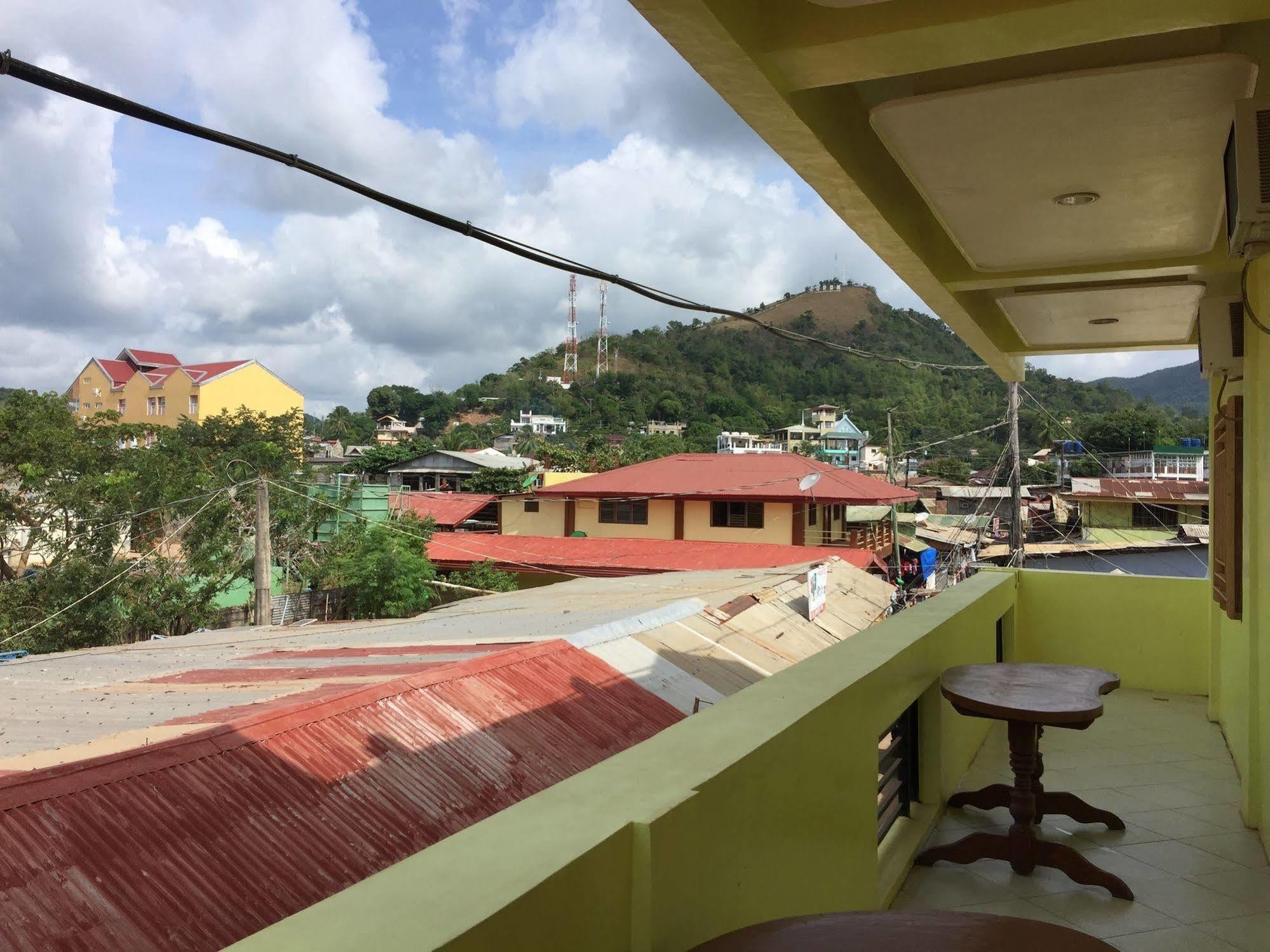 Luis Bay Travellers Lodge Coron Eksteriør bilde